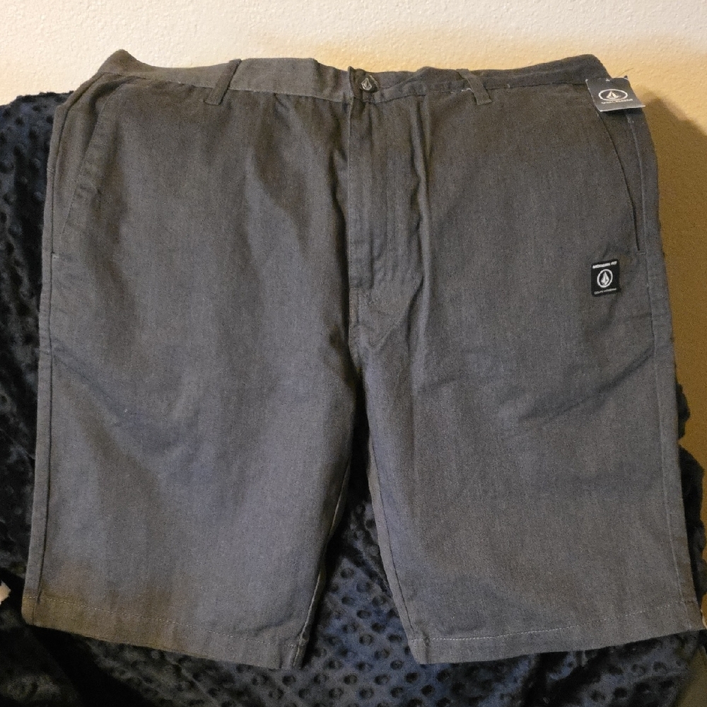 Men's Gray Shorts